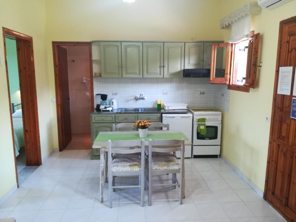 Olga'S Garden Apartments Almiros Beach Cameră foto